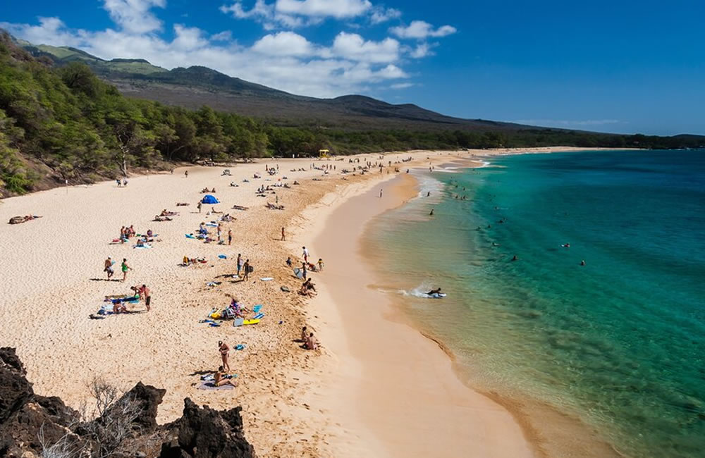 How to Enjoy a ‘Thrifty’ Staycation at the Beach Best Beaches